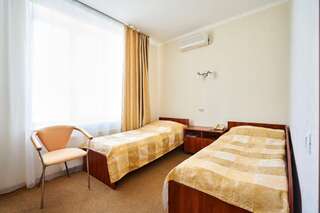 Гостиница Дельта Отель Севастополь Двухместный номер стандарт с 1 кроватью или 2 отдельными кроватями-1